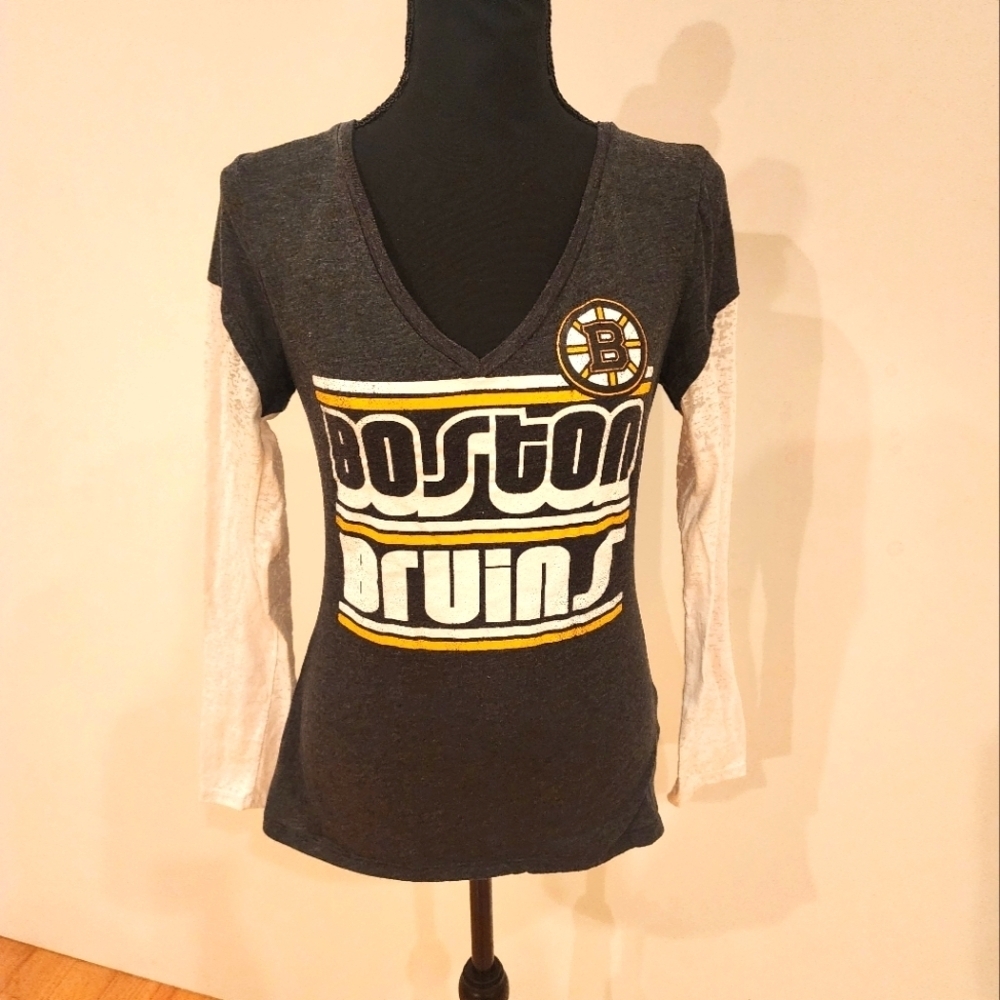 Boston Bruins retro varsity long sleeve tee size medium